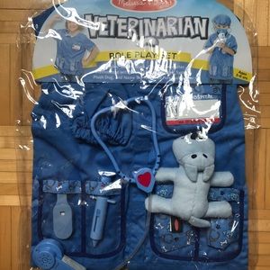 Melissa & Doug veterinarian role play set